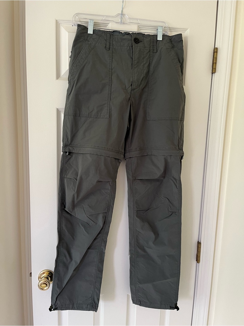 Relwen Zip Off Utility Pant in Dark Gray, Size Medium, Hiking Beach Outdoors